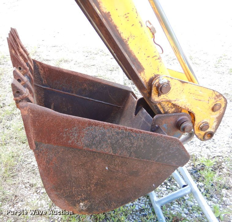 image for item GP9166 JCB 214S  backhoe