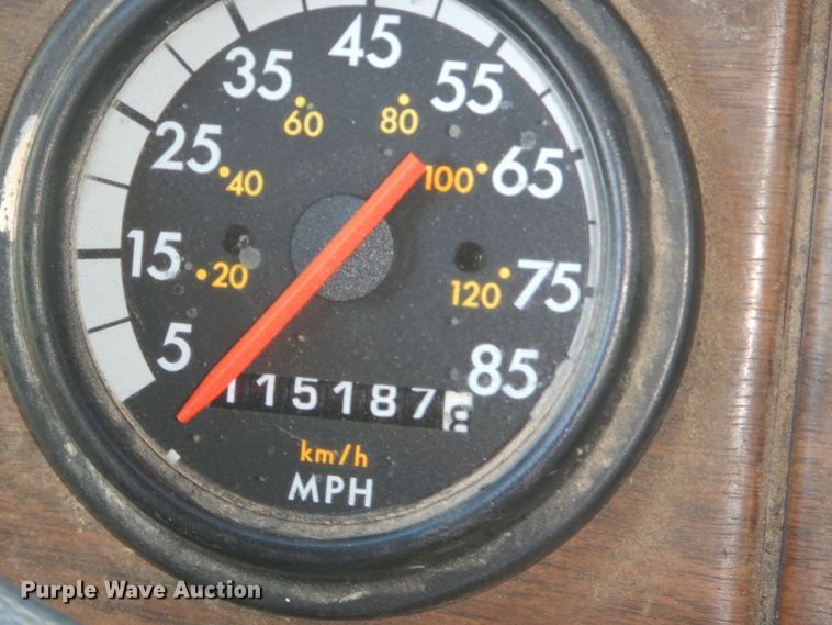 image for item GP9198 1994 Freightliner FLD  dump truck