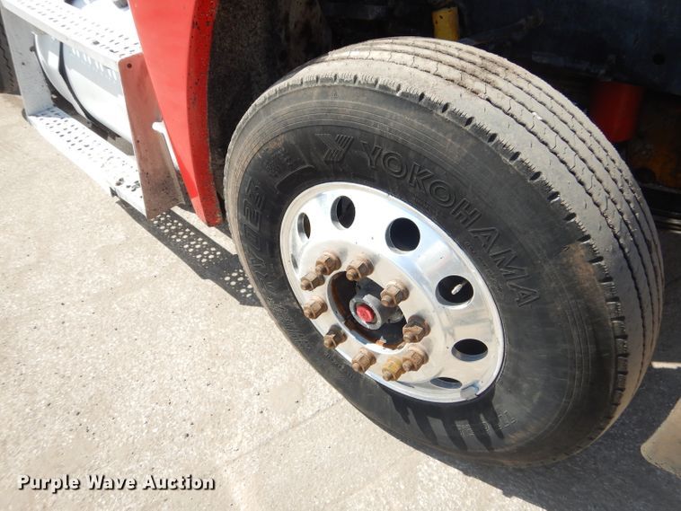 image for item GP9198 1994 Freightliner FLD  dump truck