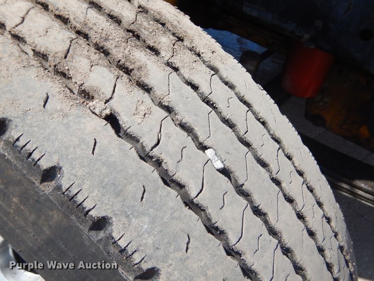 image for item GP9198 1994 Freightliner FLD  dump truck