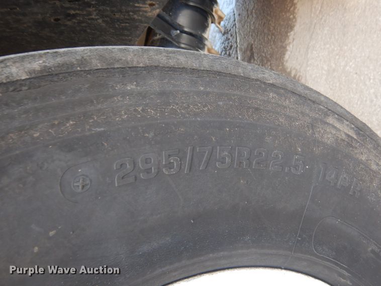 image for item GP9198 1994 Freightliner FLD  dump truck