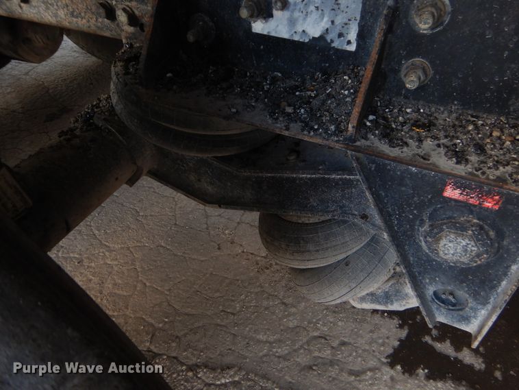 image for item GP9198 1994 Freightliner FLD  dump truck