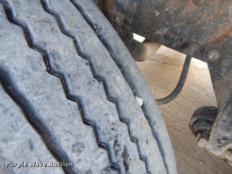 image for item GP9198 1994 Freightliner FLD  dump truck