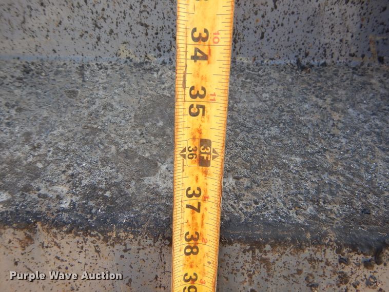 image for item GP9198 1994 Freightliner FLD  dump truck