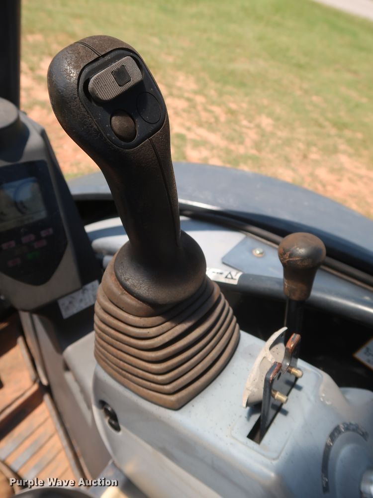 image for item GS9924 2012 John Deere 35D  mini excavator