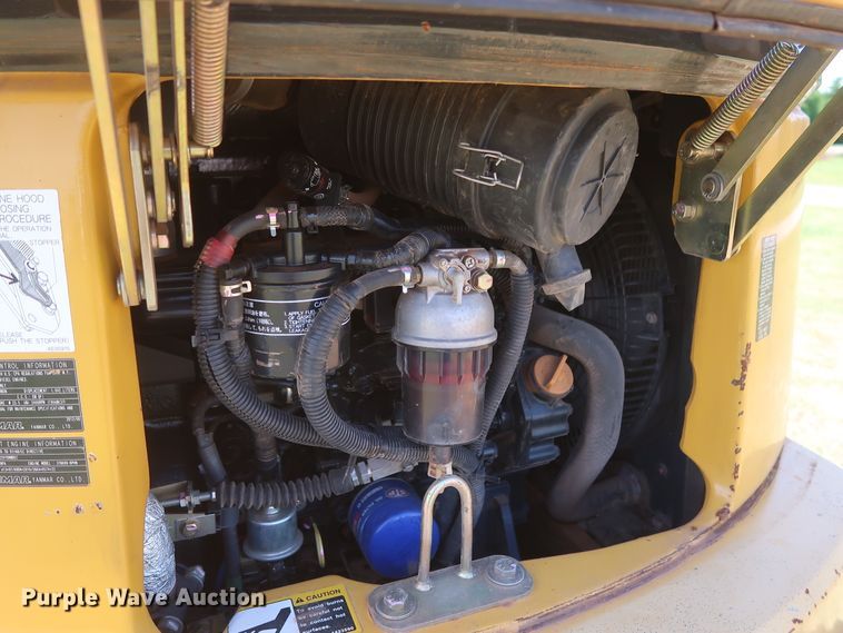 image for item GS9924 2012 John Deere 35D  mini excavator