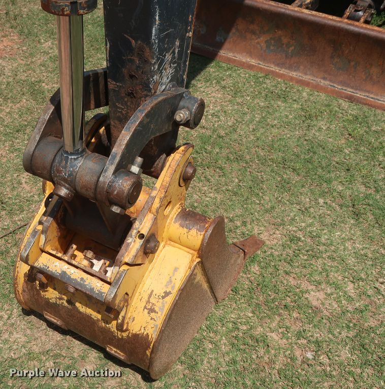 image for item GS9924 2012 John Deere 35D  mini excavator