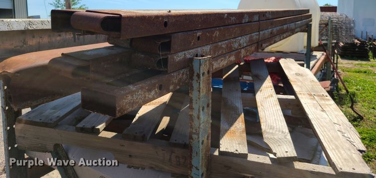 image for item GT9027 (36) concrete forms