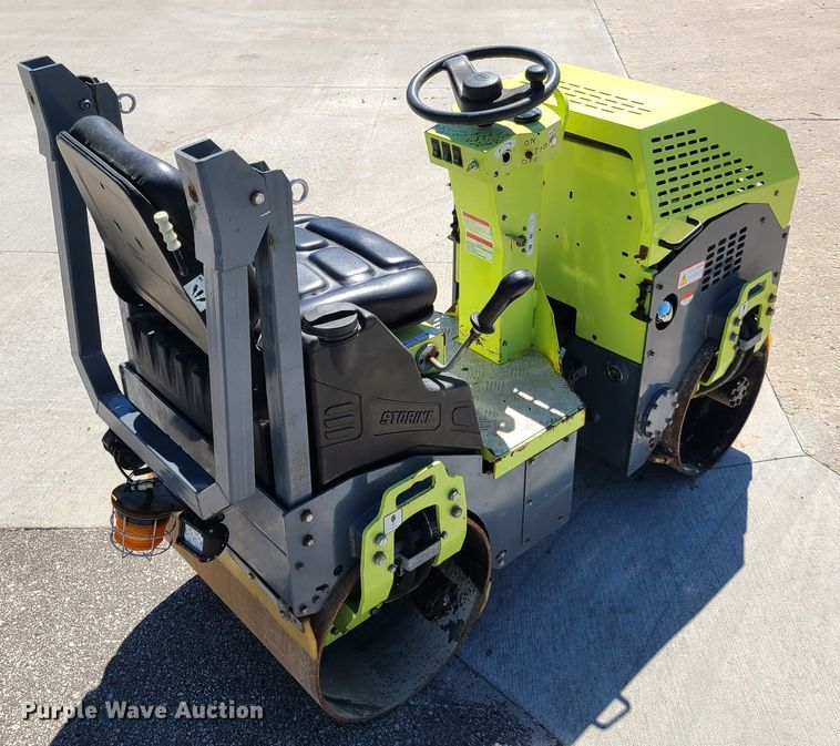 image for item GT9029 Storike ST1000  vibratory double drum roller