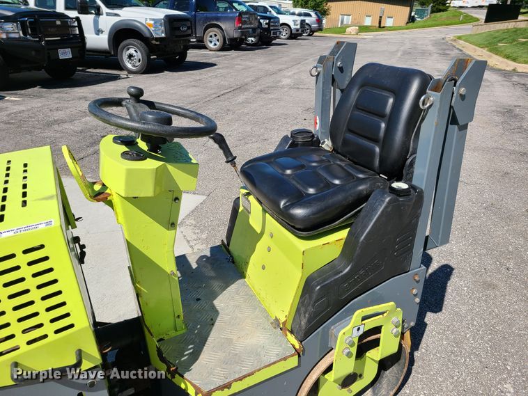 image for item GT9029 Storike ST1000  vibratory double drum roller