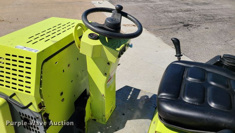 image for item GT9029 Storike ST1000  vibratory double drum roller