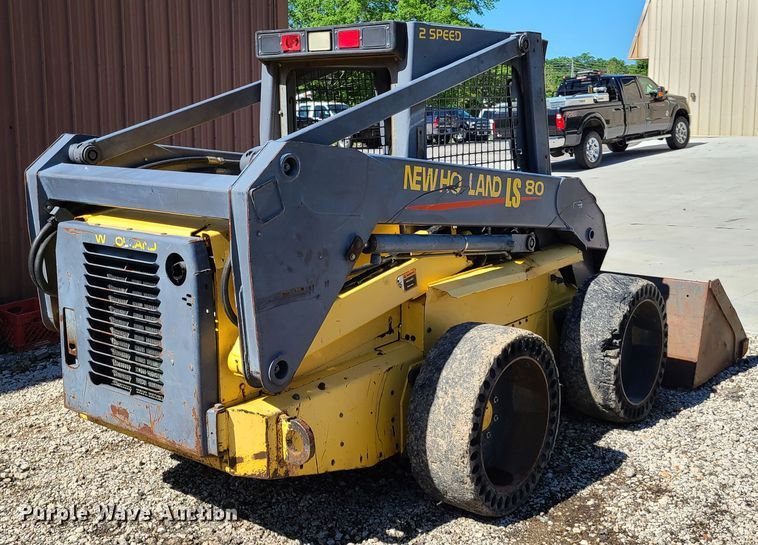 image for item GT9031 New Holland LS180  skid steer loader