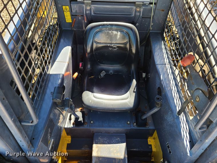 image for item GT9031 New Holland LS180  skid steer loader