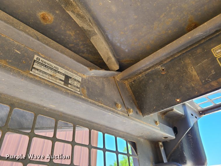 image for item GT9031 New Holland LS180  skid steer loader