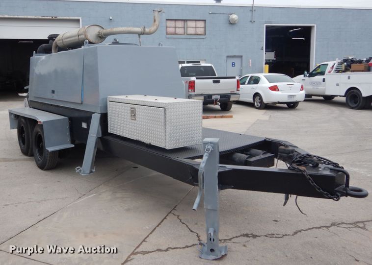 image for item GV9002 1986 Putzmeister concrete pump trailer