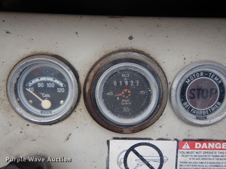 image for item GV9002 1986 Putzmeister concrete pump trailer