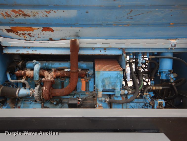 image for item GV9002 1986 Putzmeister concrete pump trailer