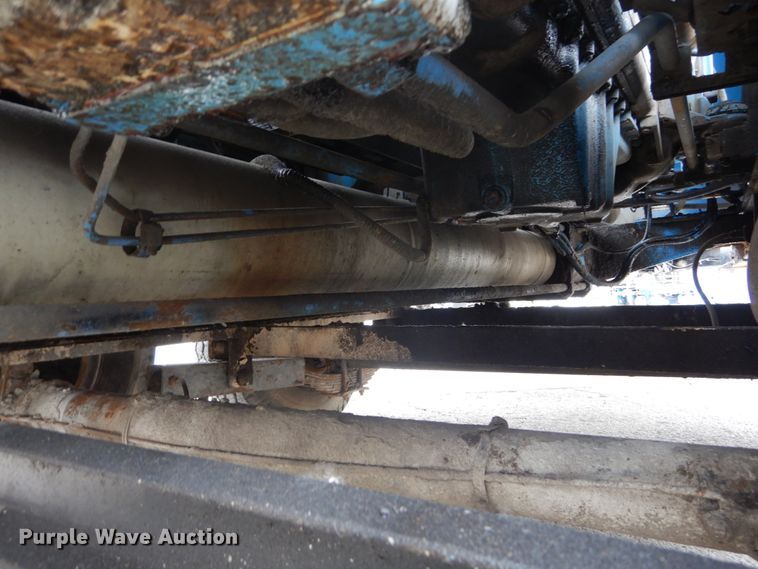 image for item GV9002 1986 Putzmeister concrete pump trailer