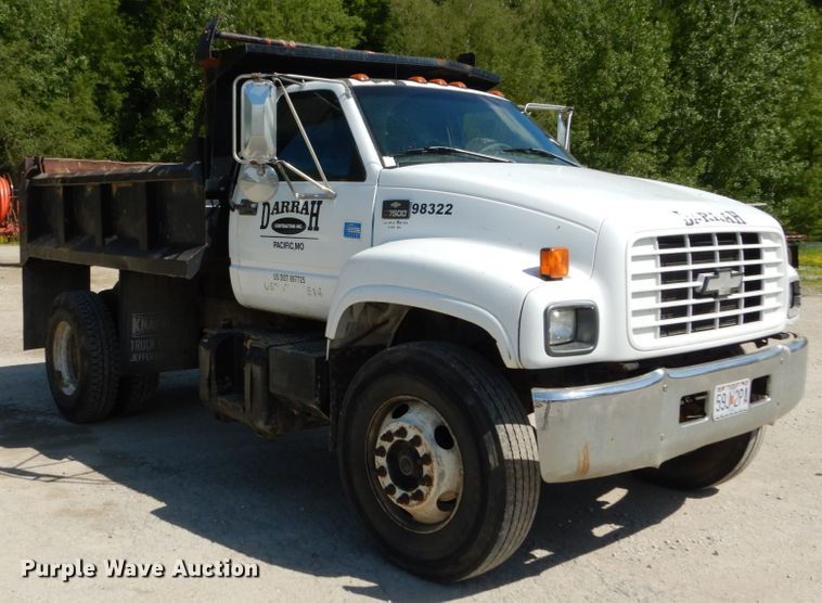 image for item GV9048 1998 Chevrolet C7500  dump truck