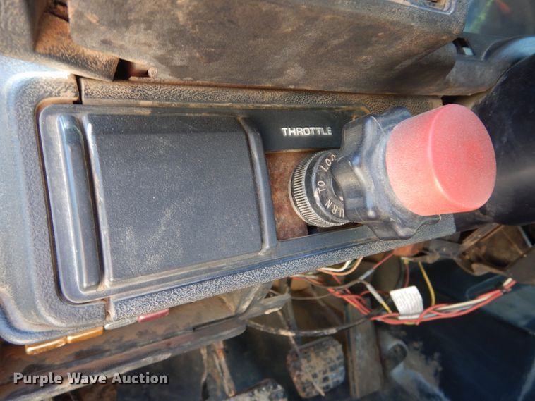 image for item GV9048 1998 Chevrolet C7500  dump truck