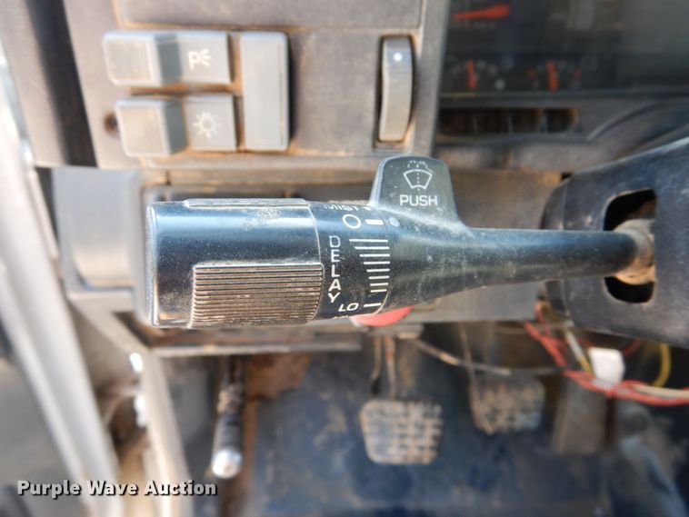 image for item GV9048 1998 Chevrolet C7500  dump truck