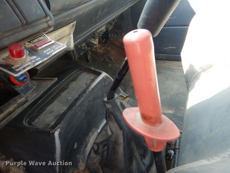 image for item GV9048 1998 Chevrolet C7500  dump truck