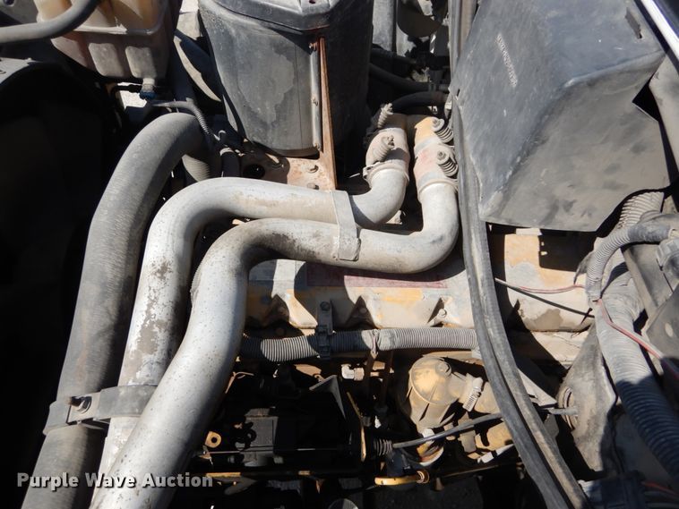 image for item GV9048 1998 Chevrolet C7500  dump truck