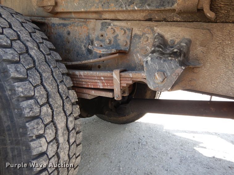 image for item GV9048 1998 Chevrolet C7500  dump truck