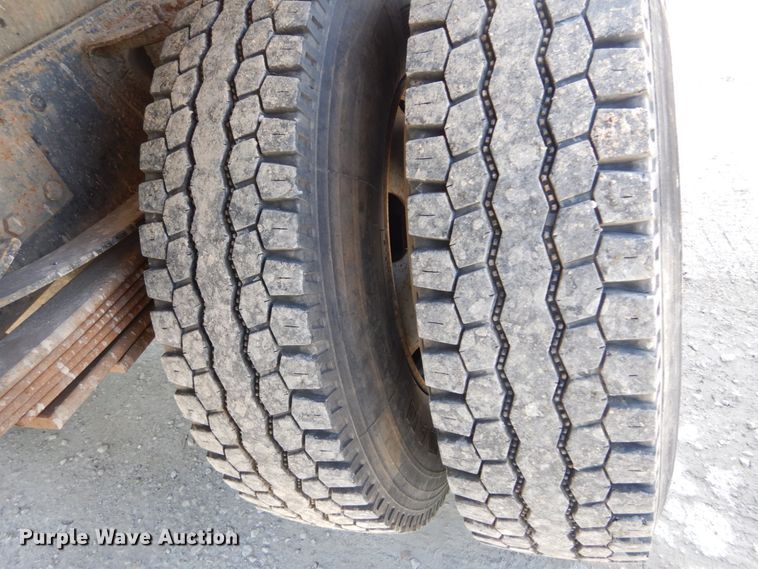 image for item GV9048 1998 Chevrolet C7500  dump truck