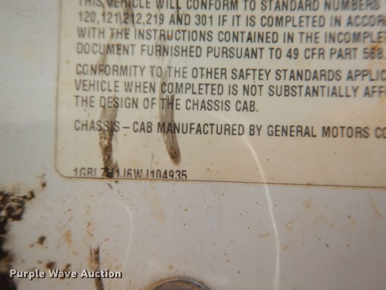 image for item GV9048 1998 Chevrolet C7500  dump truck