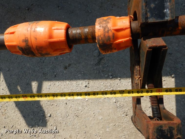 image for item GV9050 1995 International 4900  flatbed truck