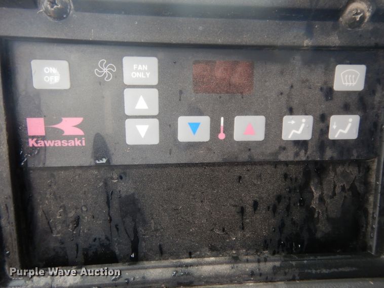 image for item GW9100 2004 Kawasaki 70ZV  wheel loader