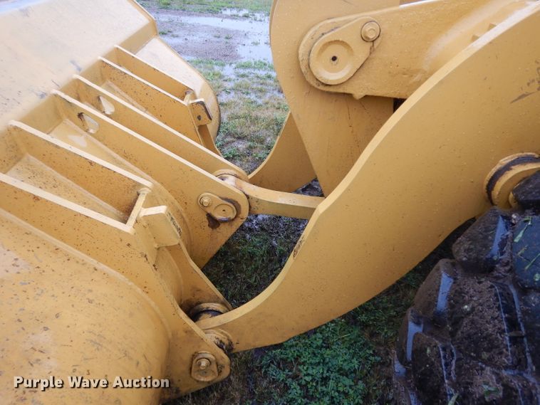 image for item GW9100 2004 Kawasaki 70ZV  wheel loader