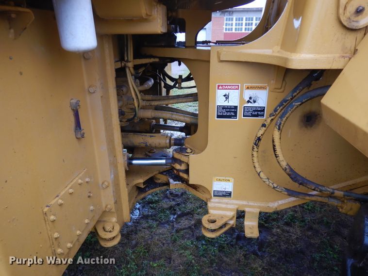 image for item GW9100 2004 Kawasaki 70ZV  wheel loader