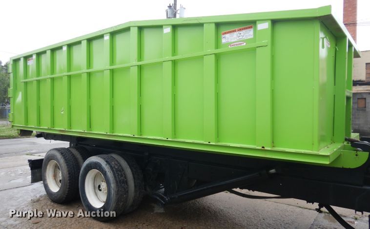 image for item GW9118 1995 Ford L9000  roll-off container truck