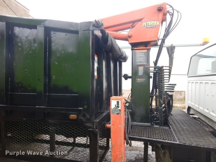 image for item GW9119 1999 Ford F800 dump truck with crane