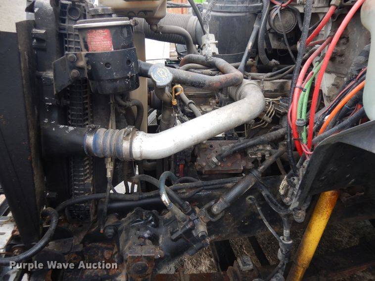 image for item GW9119 1999 Ford F800 dump truck with crane