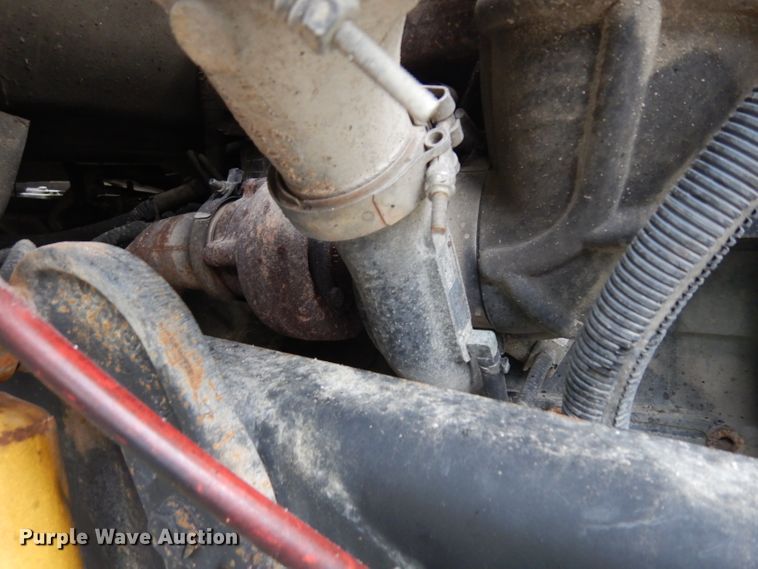 image for item GW9119 1999 Ford F800 dump truck with crane