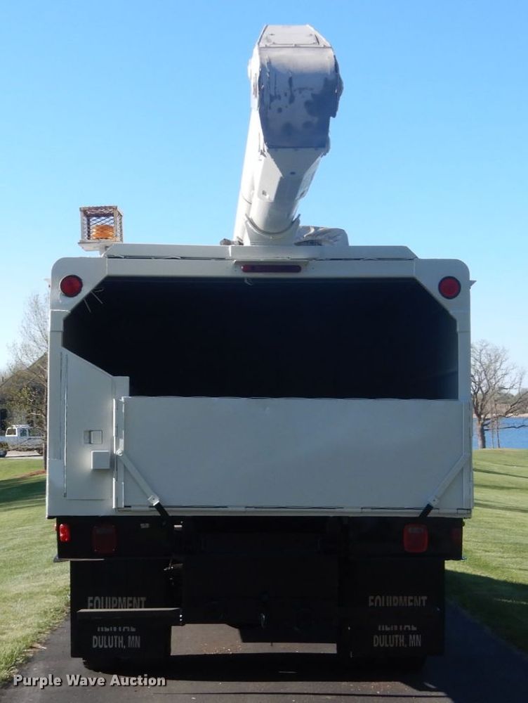 image for item GW9875 2003 Chevrolet C6500  forestery bucket truck