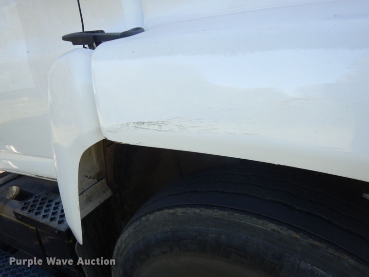 image for item GW9875 2003 Chevrolet C6500  forestery bucket truck