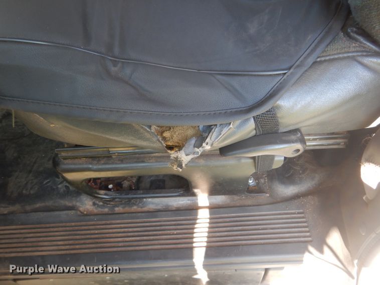 image for item GW9875 2003 Chevrolet C6500  forestery bucket truck