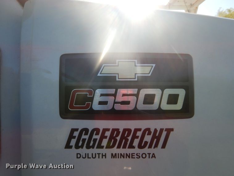 image for item GW9875 2003 Chevrolet C6500  forestery bucket truck