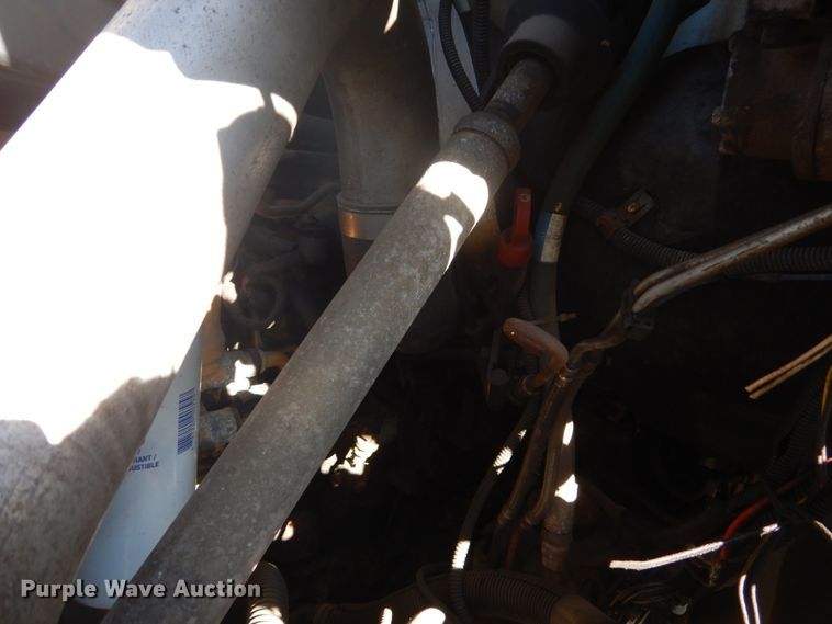 image for item GW9875 2003 Chevrolet C6500  forestery bucket truck