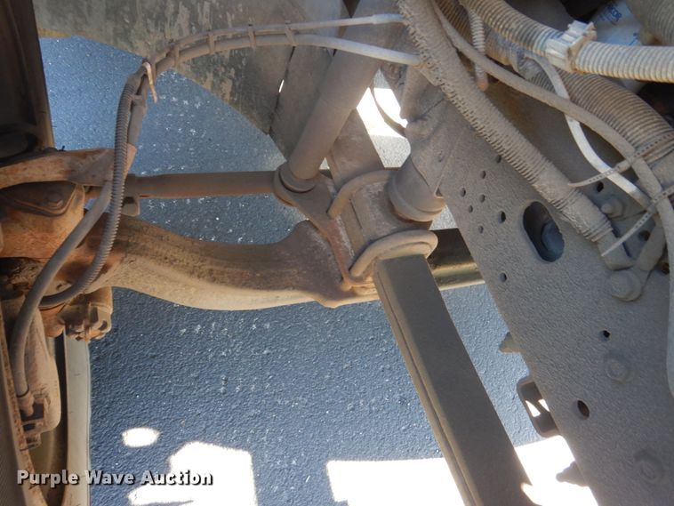 image for item GW9875 2003 Chevrolet C6500  forestery bucket truck