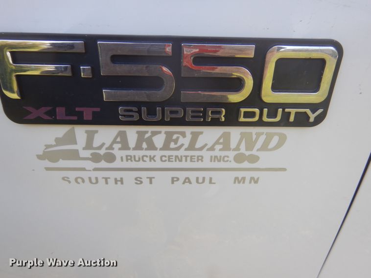 image for item GW9876 2000 Ford F550 Super Duty  bucket truck