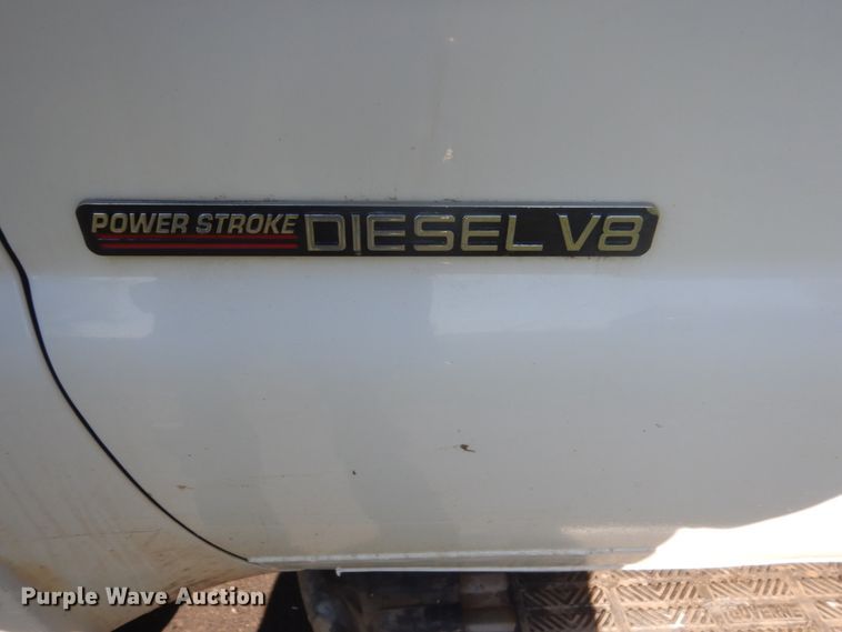 image for item GW9876 2000 Ford F550 Super Duty  bucket truck