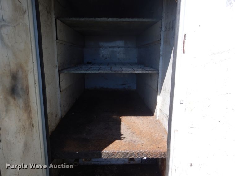 image for item GW9881 2007 Ford F550 Super Duty utility bed truck with crane