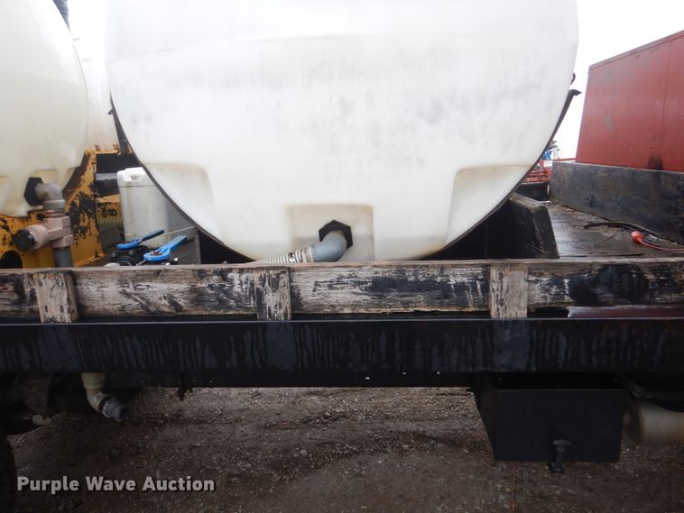 image for item GW9916 1982 Ford Cargo 8000  flatbed truck