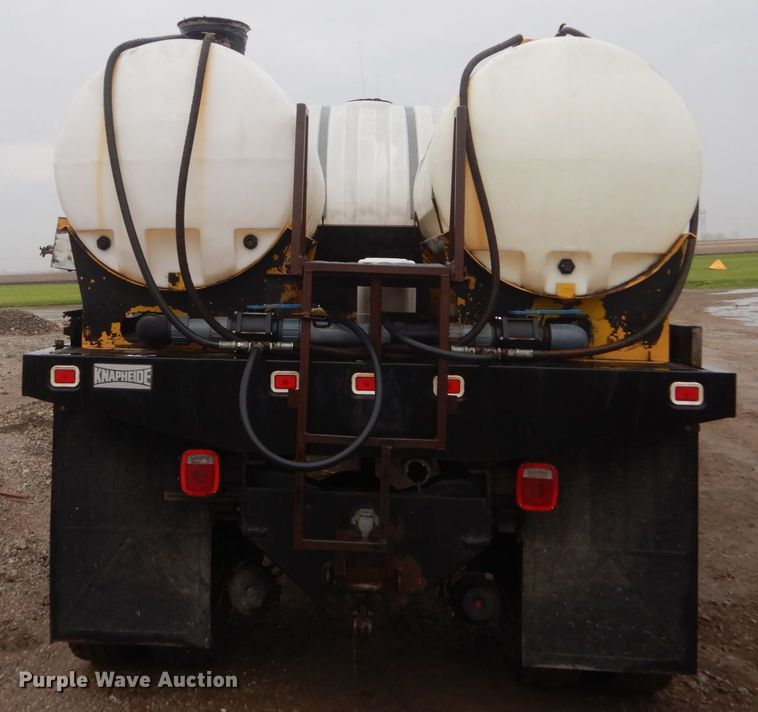 image for item GW9916 1982 Ford Cargo 8000  flatbed truck