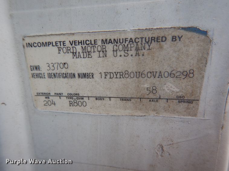 image for item GW9916 1982 Ford Cargo 8000  flatbed truck